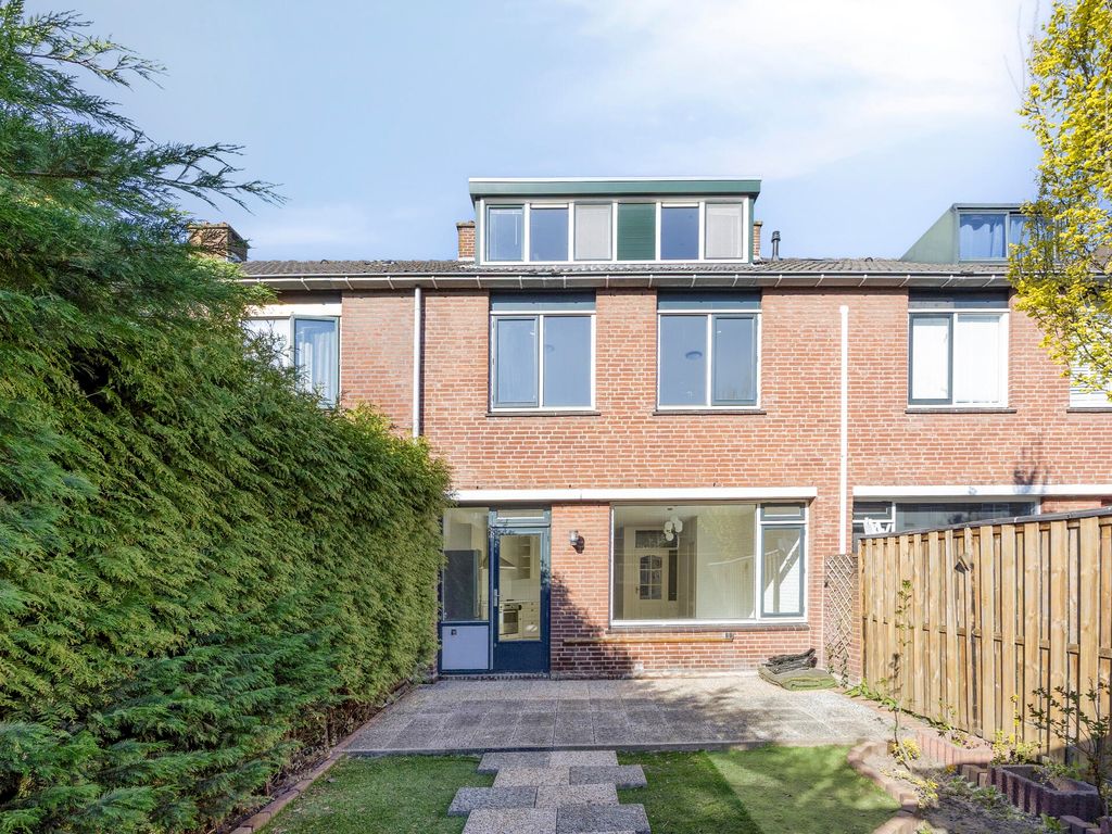 Dennekruid 212, Rotterdam