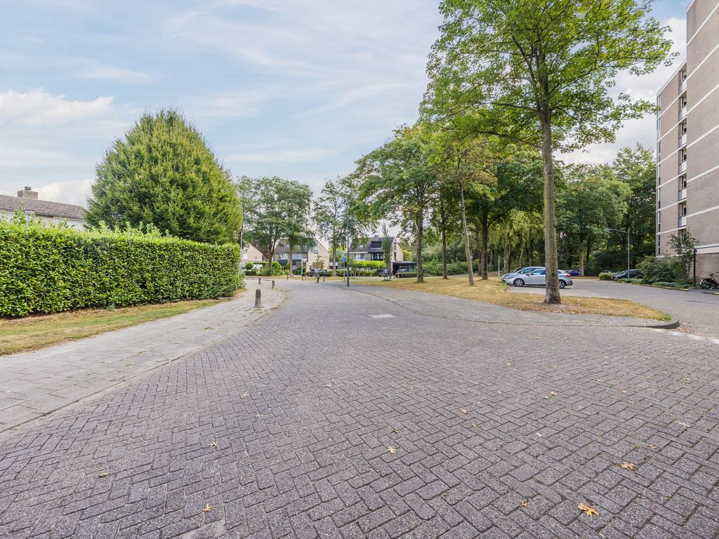 Papendonk 15, Oosterhout