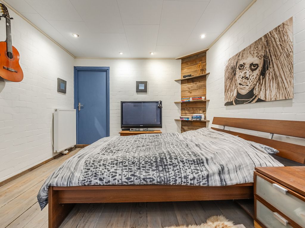 Zwartmoeren 10, Breda