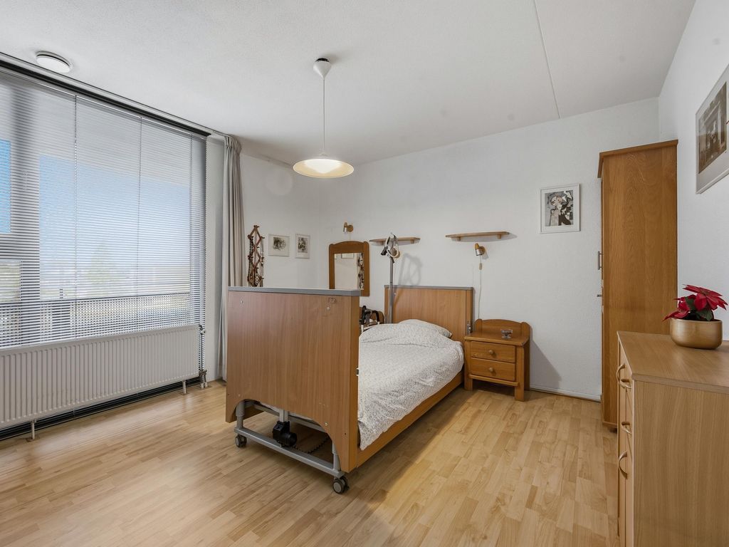 Sterrenkroos 58, Breda