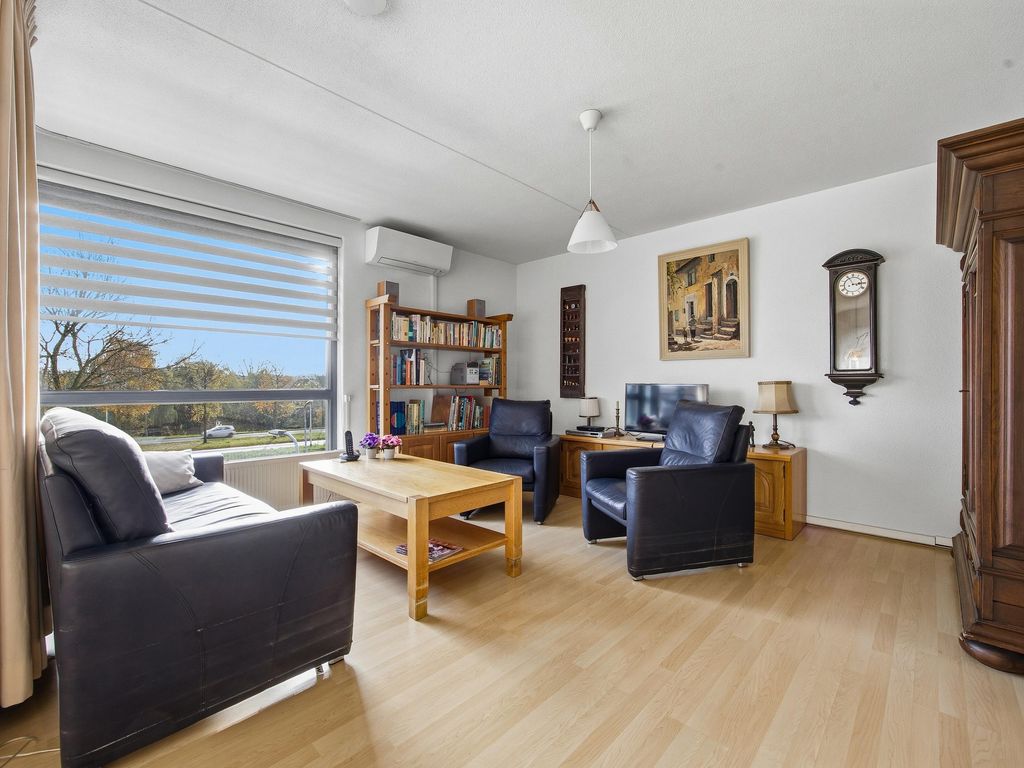 Sterrenkroos 58, Breda