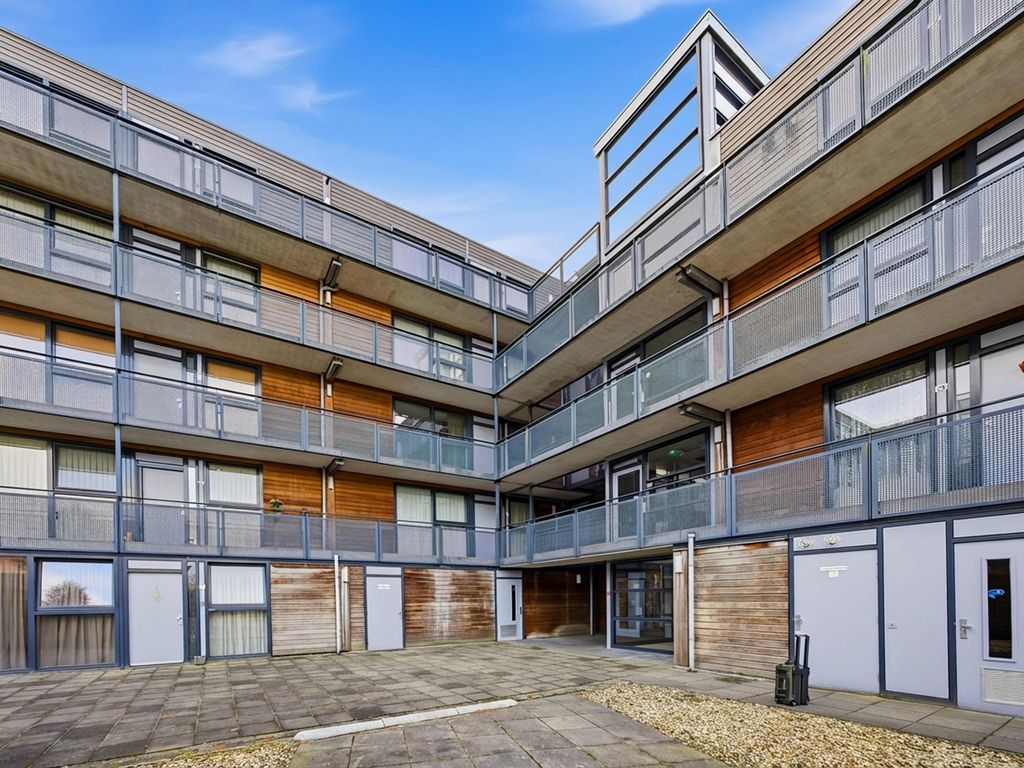 Sterrenkroos 58, Breda