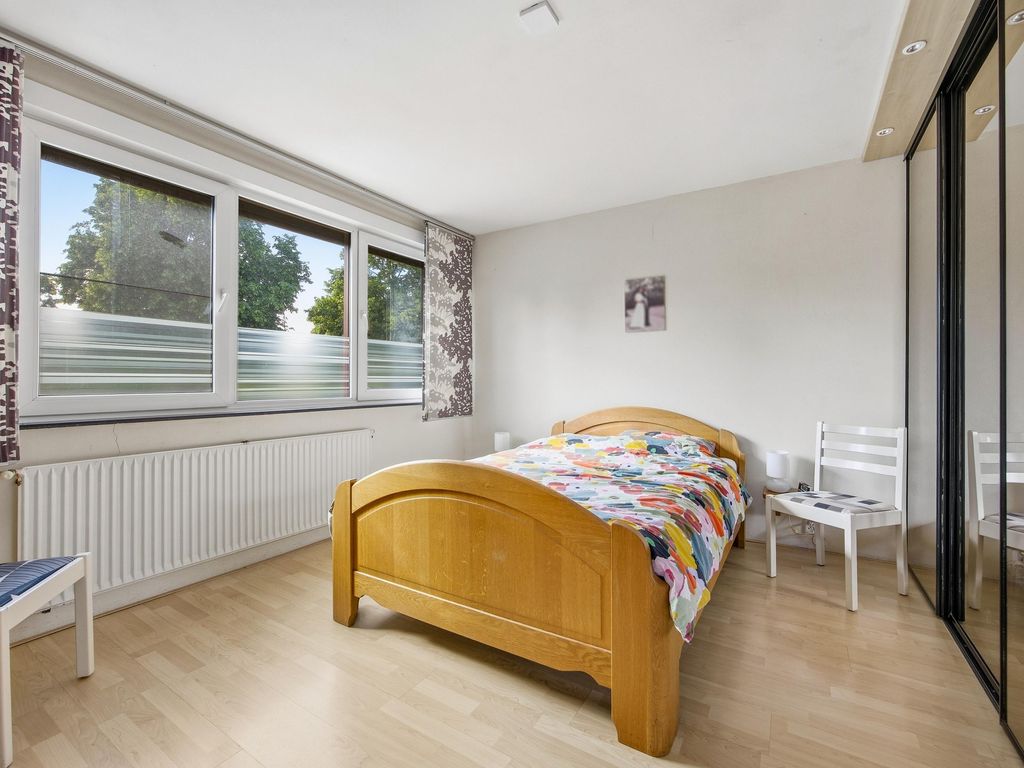 Sirius 40, Oosterhout