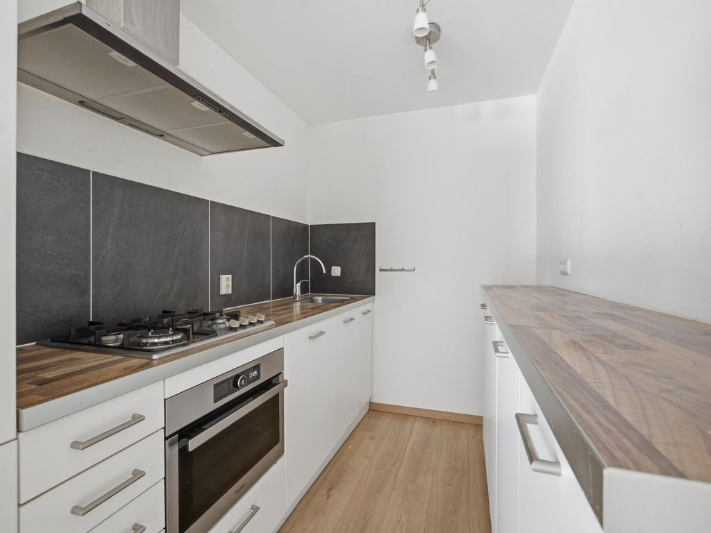 Middellaan 460D22, Breda