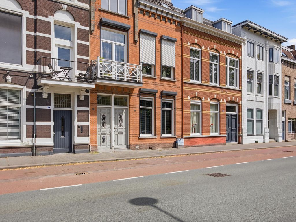 Academiesingel 36, Breda