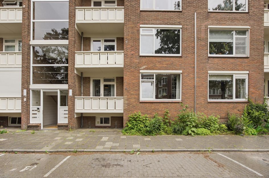 de Wetstraat 10