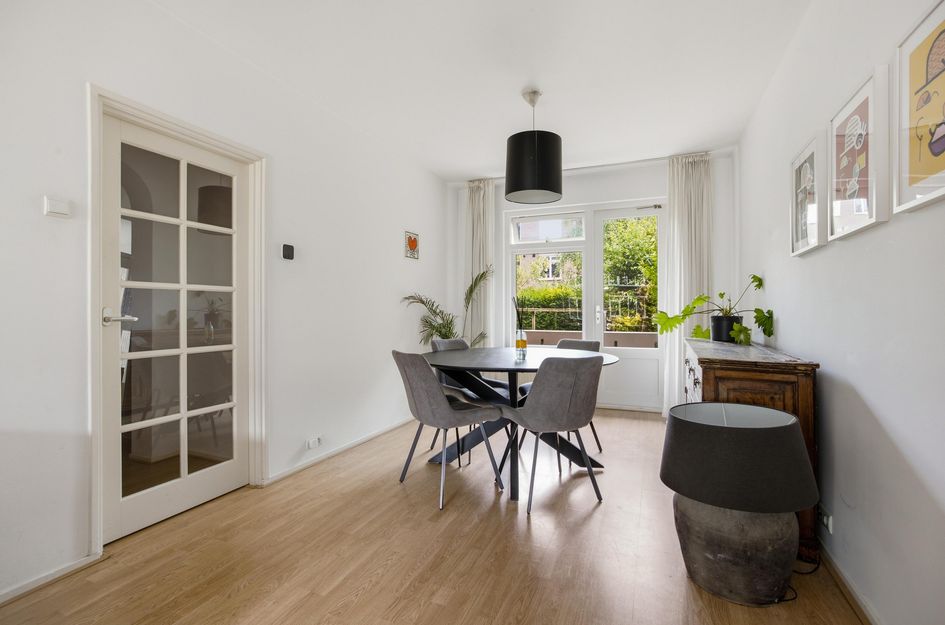 de Wetstraat 10