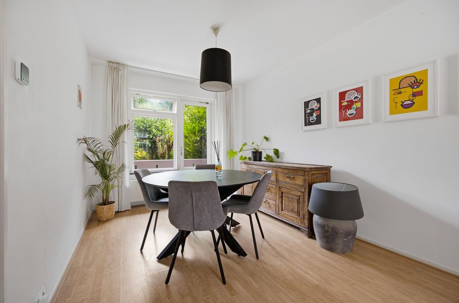 de Wetstraat 10