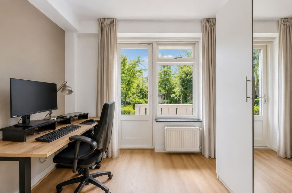 de Wetstraat 10