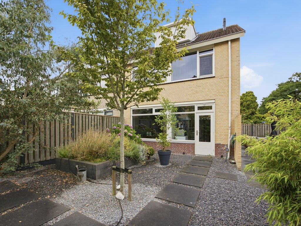 Bosboomstraat 20, Dongen