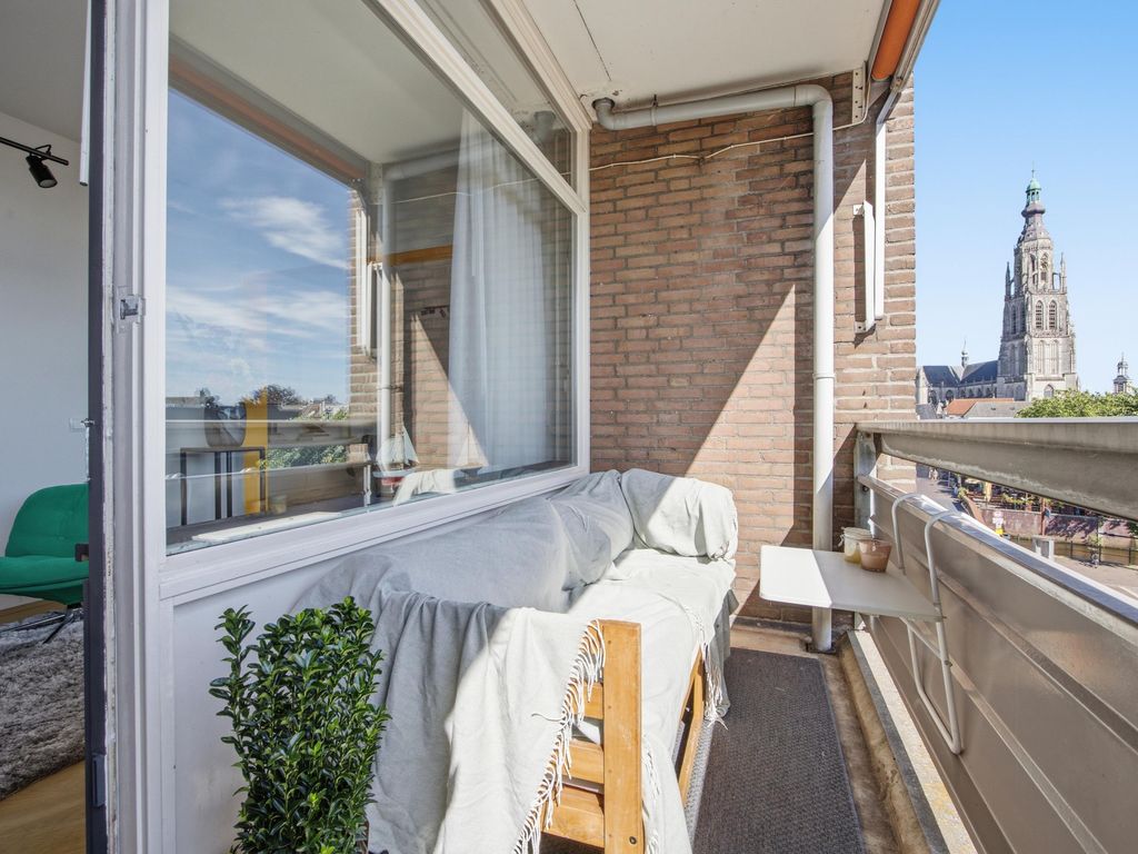 Adriaan van Bergenstraat 96, Breda
