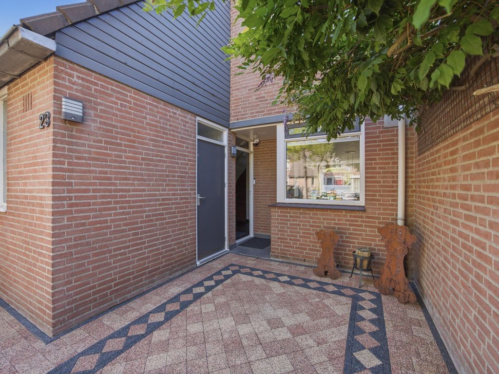 Huiserf 23, Breda