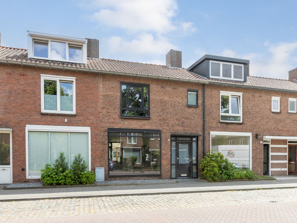 Christiaan Huygensstraat 12, Breda