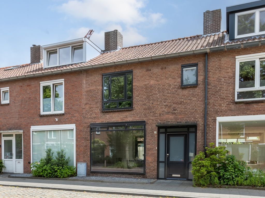 Christiaan Huygensstraat 12, Breda