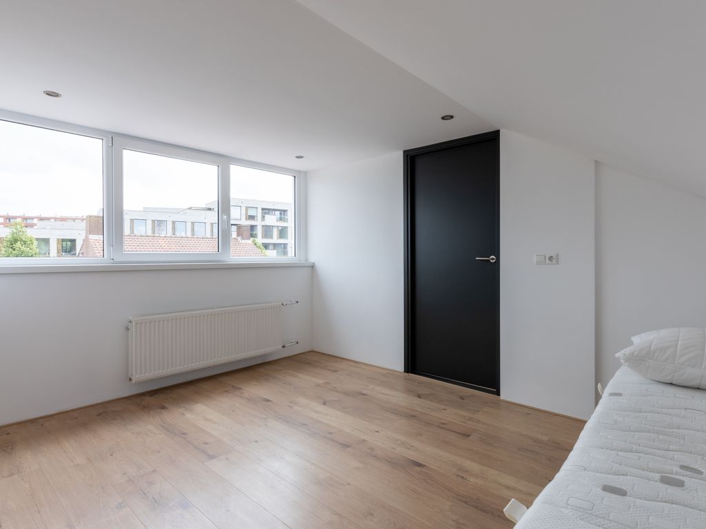 Christiaan Huygensstraat 12, Breda