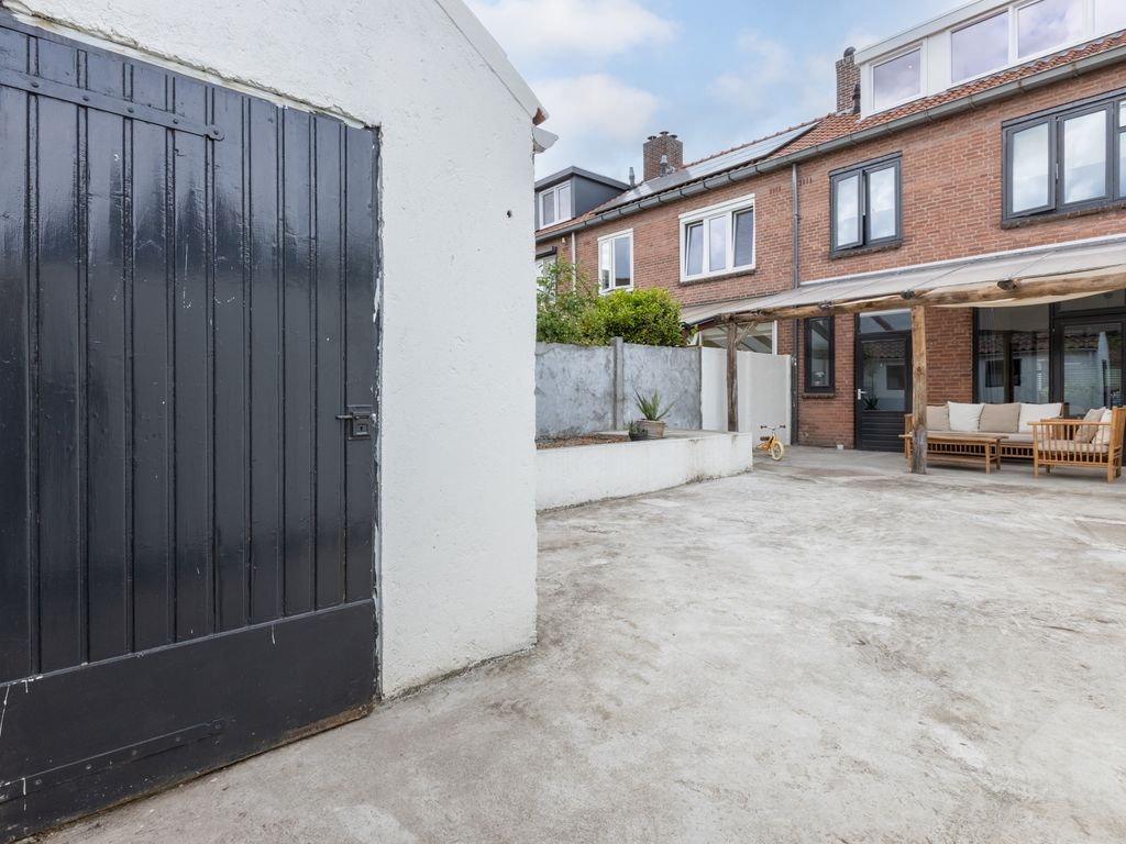 Christiaan Huygensstraat 12, Breda
