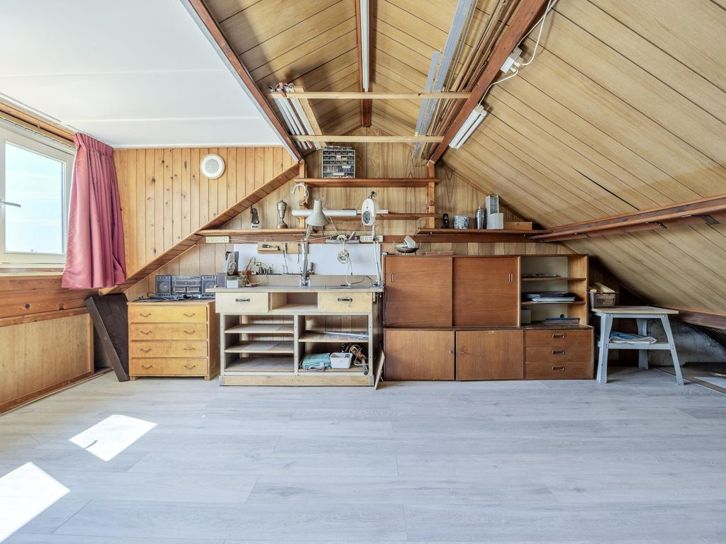Willem de Bruynstraat 6, Breda