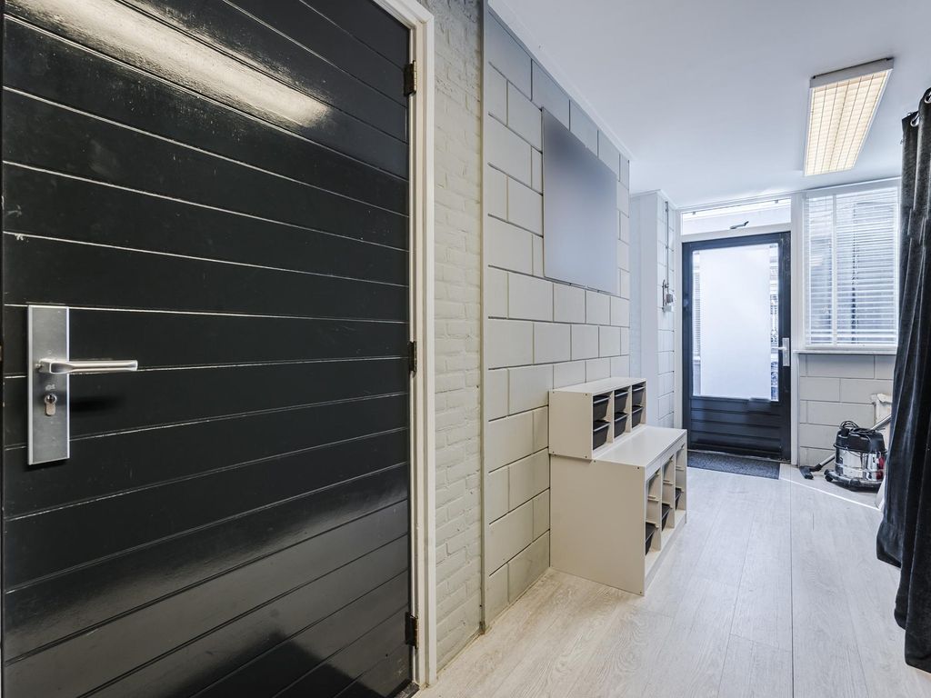 Sirius 92, Oosterhout