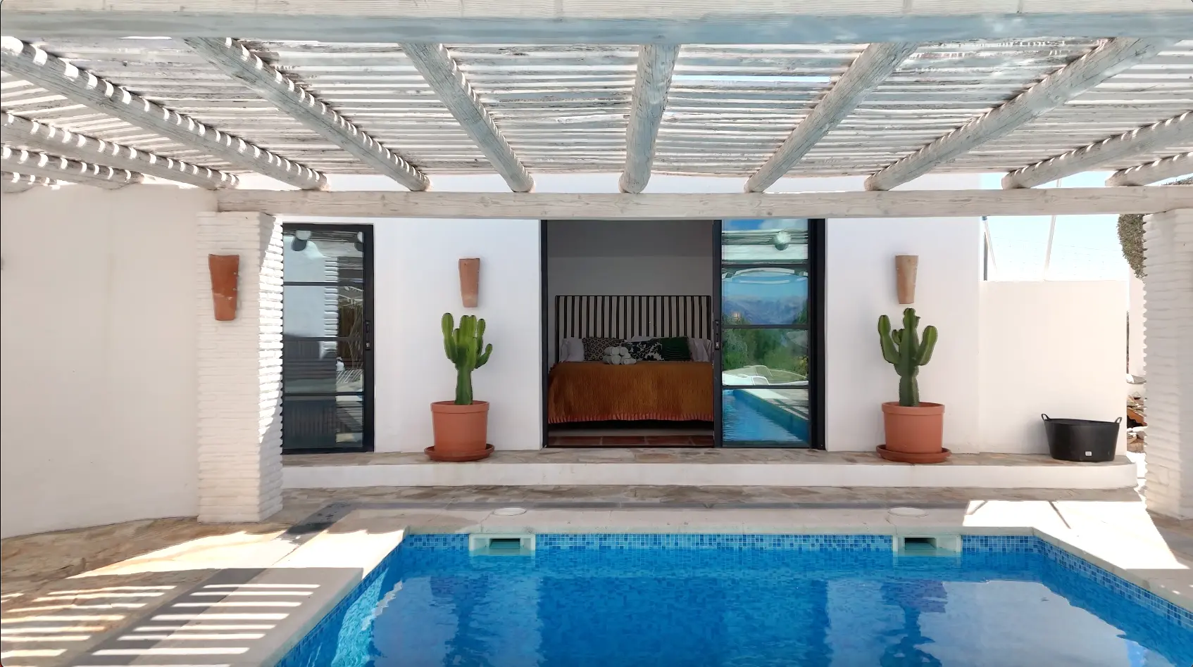 Condé Nast Traveller (UK)