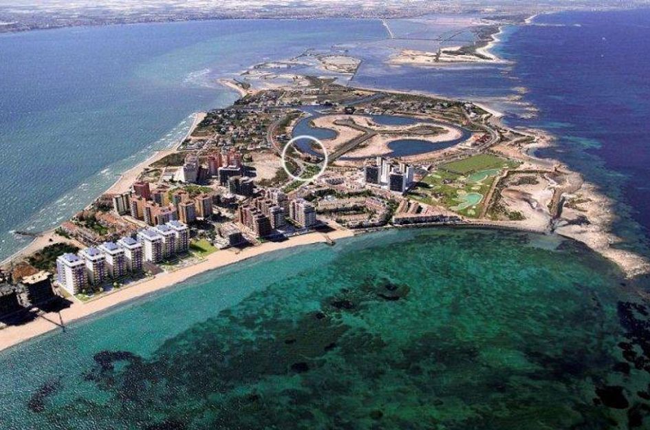 Villa in Los Alcázares