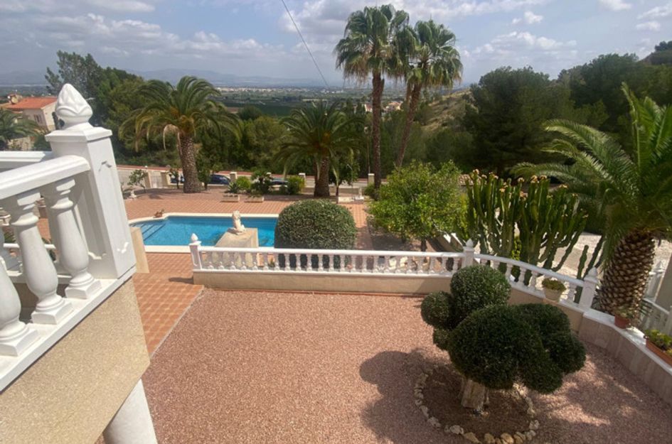 Villa in Castillo de Montemar