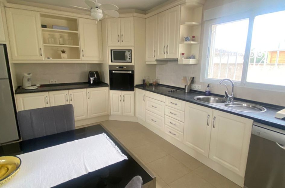 Villa in Castillo de Montemar