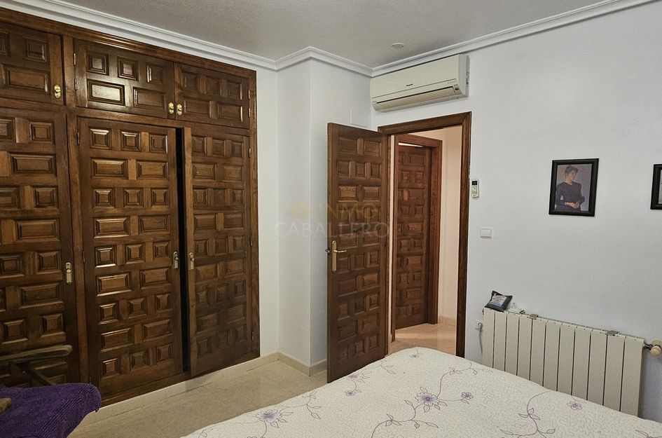 Villa in Pilar de la Horadada