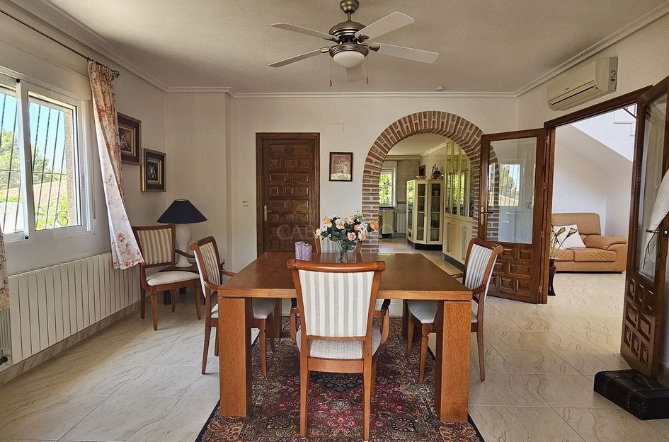 Villa in Pilar de la Horadada