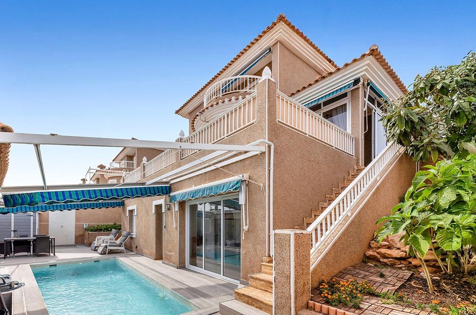 Villa in Punta Prima