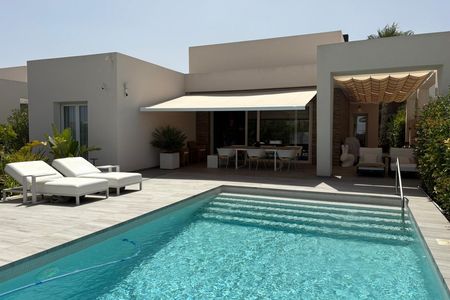 Villa in Castillo de Montemar