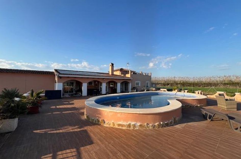 Finca in Dolores