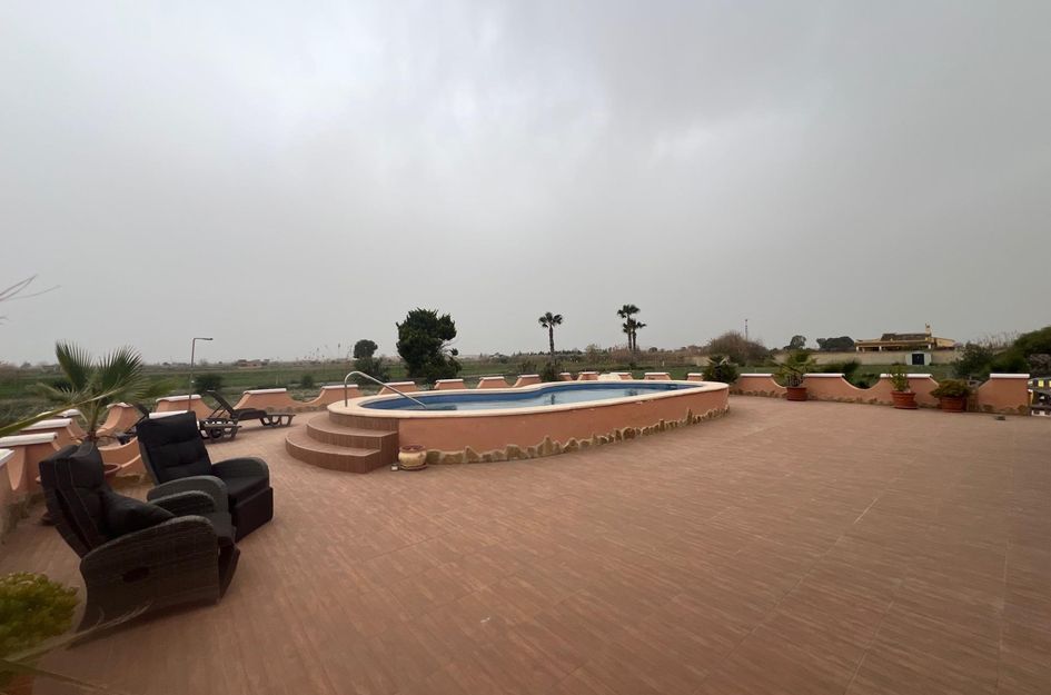Finca in Dolores