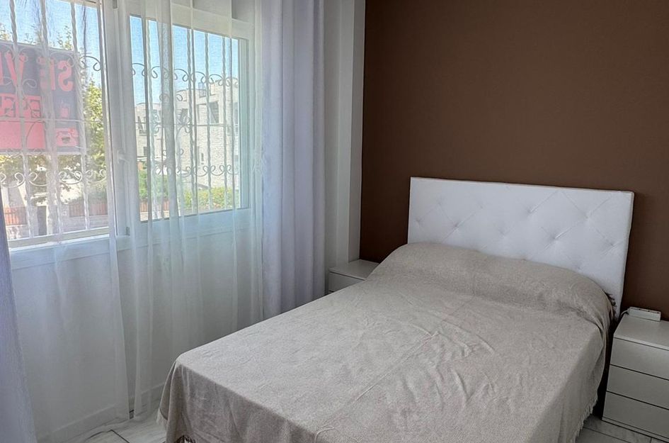 Halfvrijstaand in Torrevieja