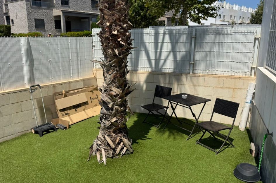 Halfvrijstaand in Torrevieja