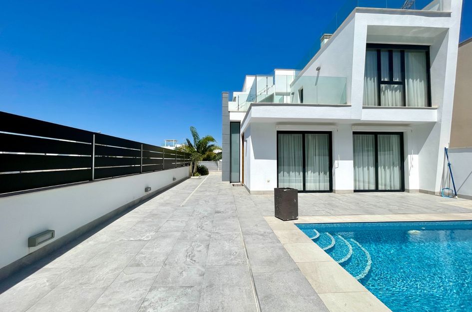 Villa in Benijófar