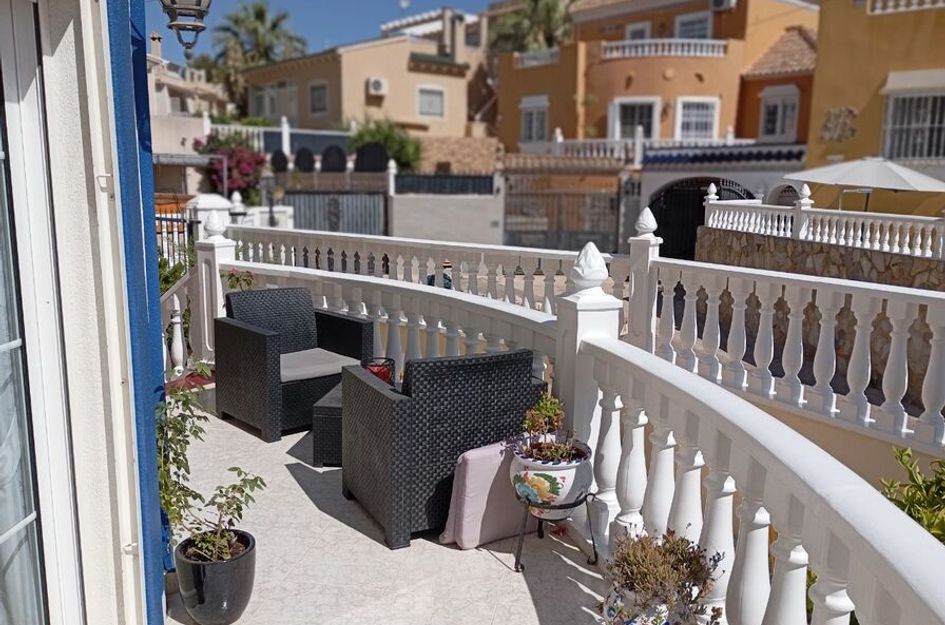 Villa in Villamartin