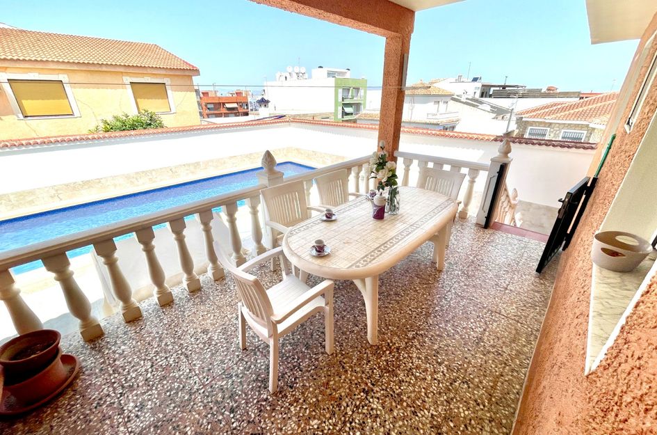 Villa in Benijófar