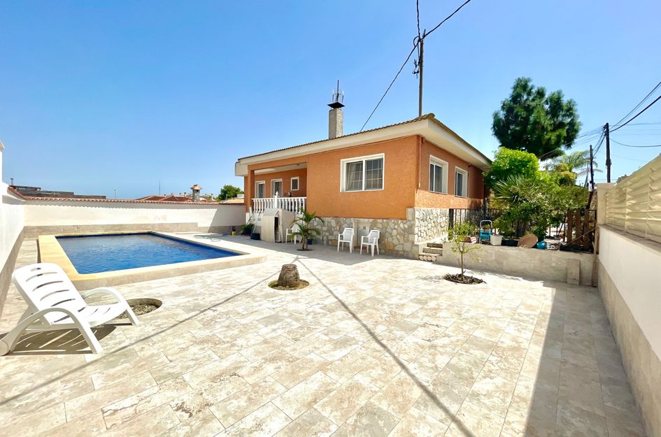Villa in Benijófar