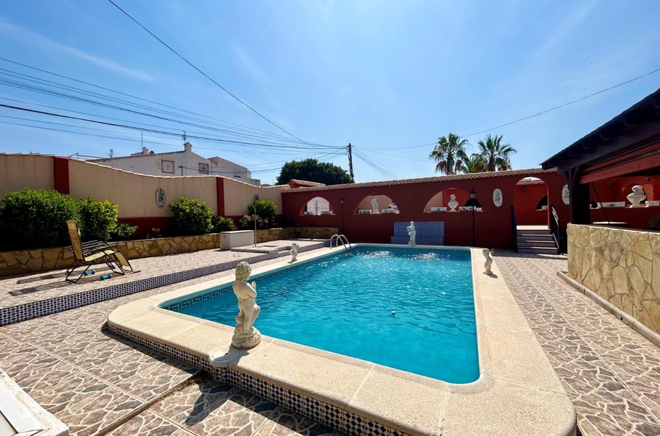 Villa in El Chaparral