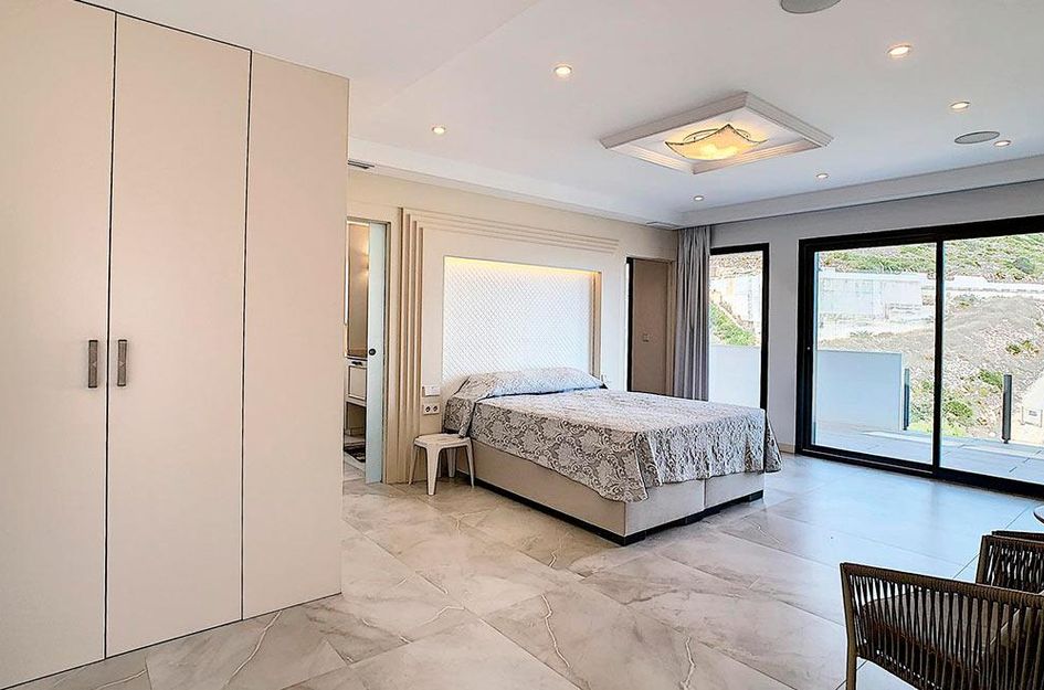 Villa in Cumbre del Sol