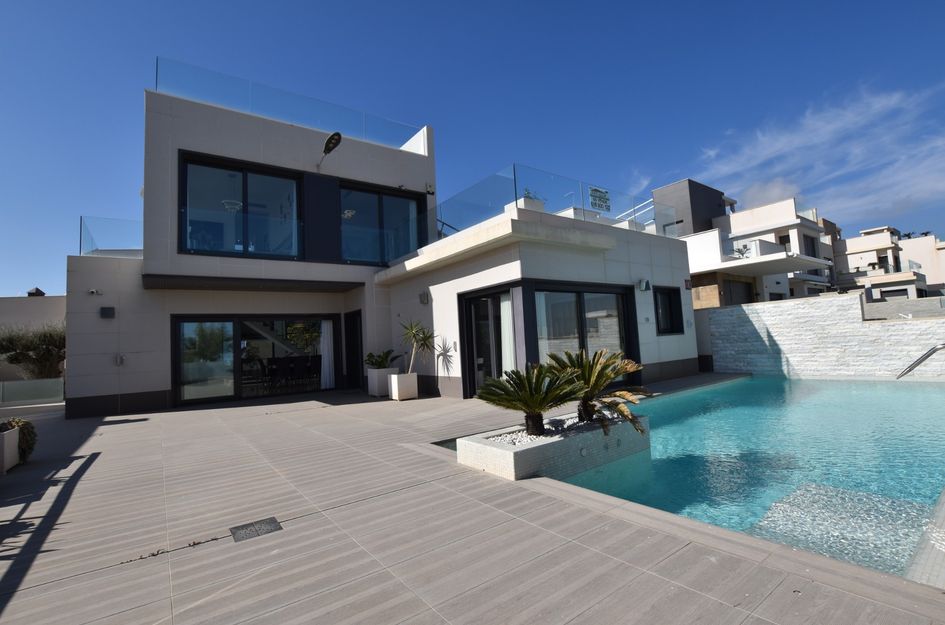 Villa in San Miguel de Salinas