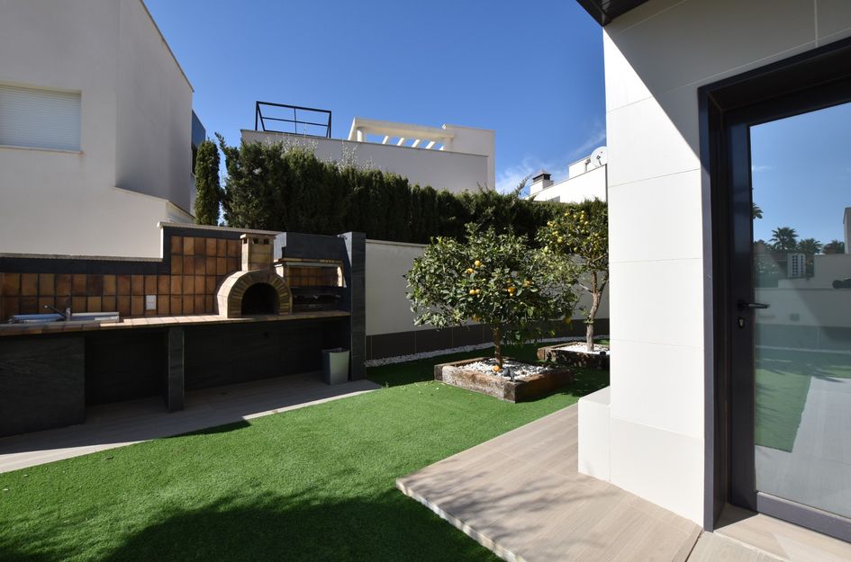 Villa in San Miguel de Salinas