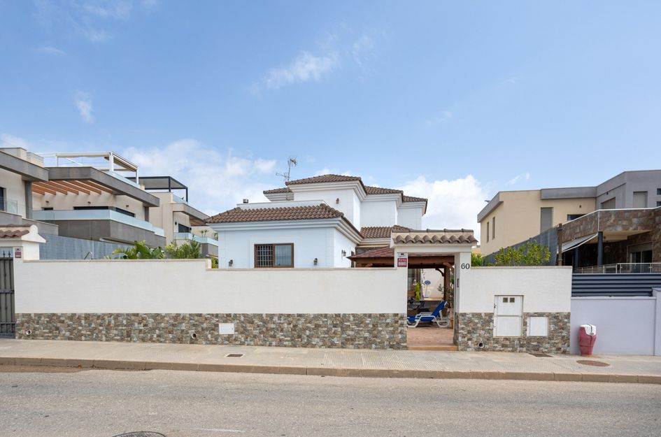 Villa in La Herrada