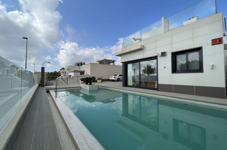 Villa in San Miguel de Salinas