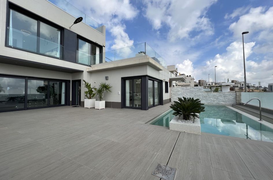 Villa in San Miguel de Salinas