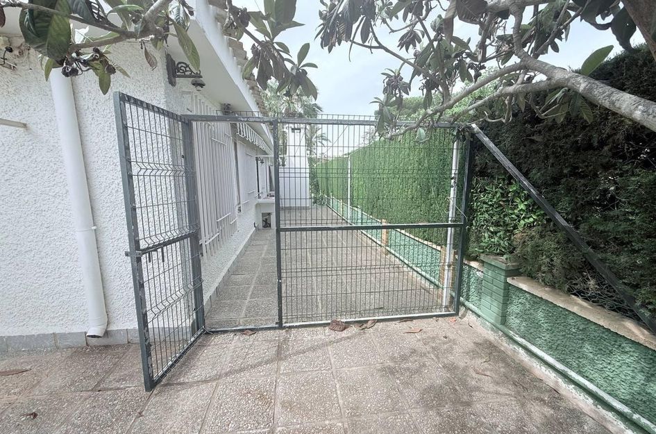 Villa in Dehesa de Campoamor