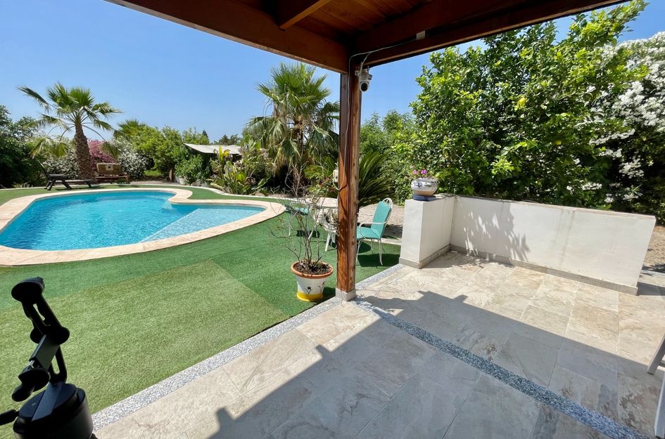 Villa in Daya Nueva