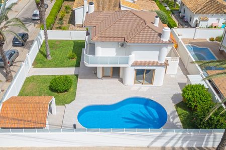 Villa in Cabo Roig