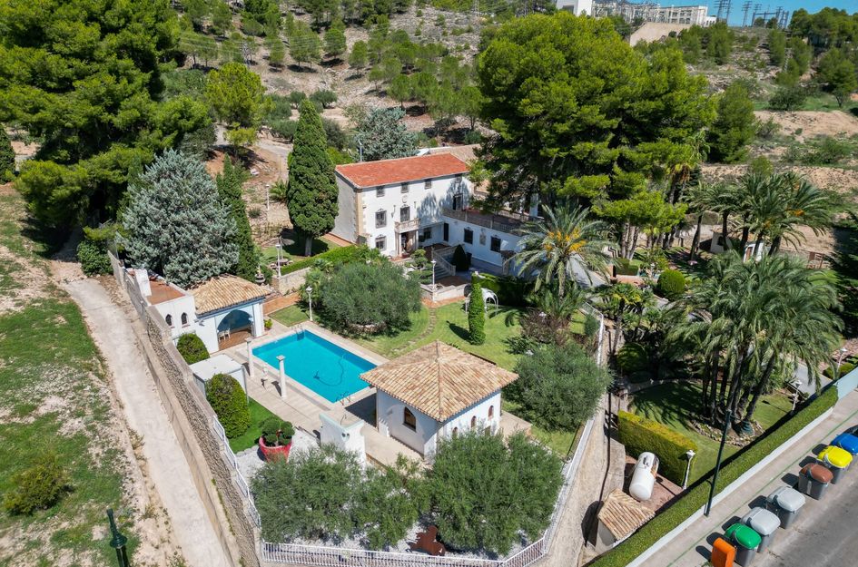 Villa in Alcoi