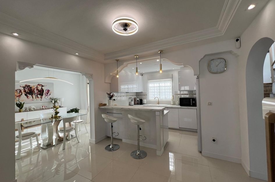 Villa in Castillo de Montemar